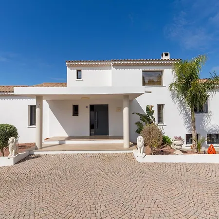 Βίλα A Louer, 6 Pieces - Saint-raphael 83700 Saint-Raphaël